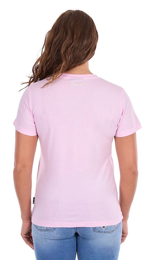 Wrangler  - WOMENS LUCY SHORT SLEEVE TEE IN PASTEL PINK S26