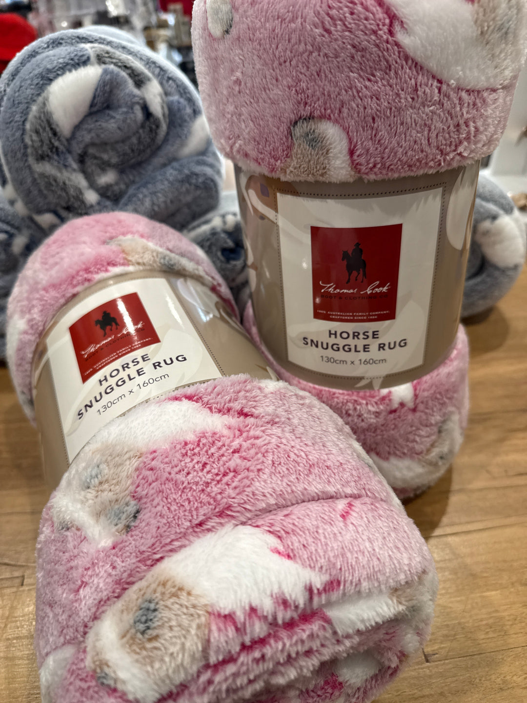 Thomas Cook - Horse Snuggle Rug in Pink W25
