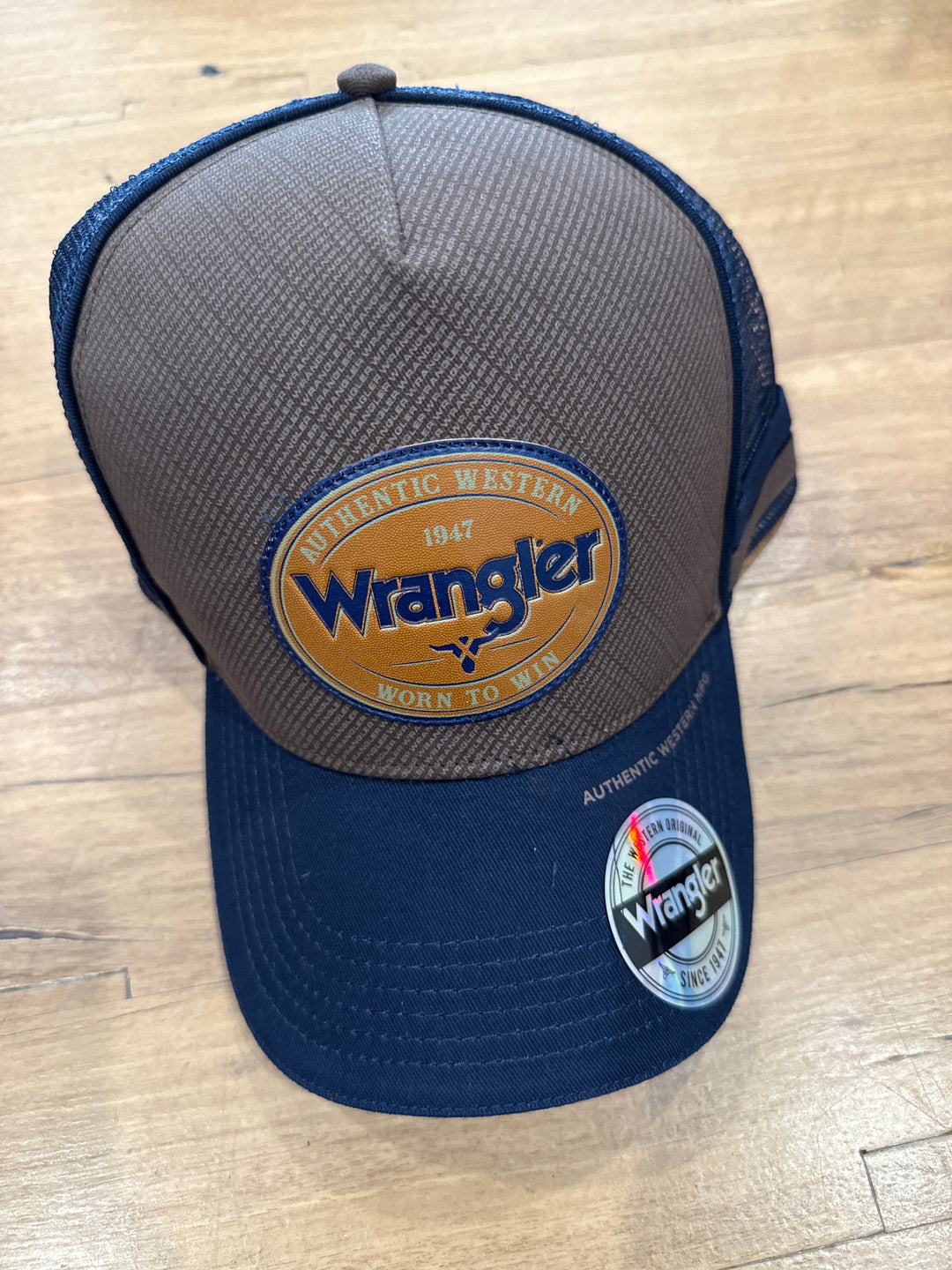 Wrangler -  AUTHENTIC HP TRUCKER CAP