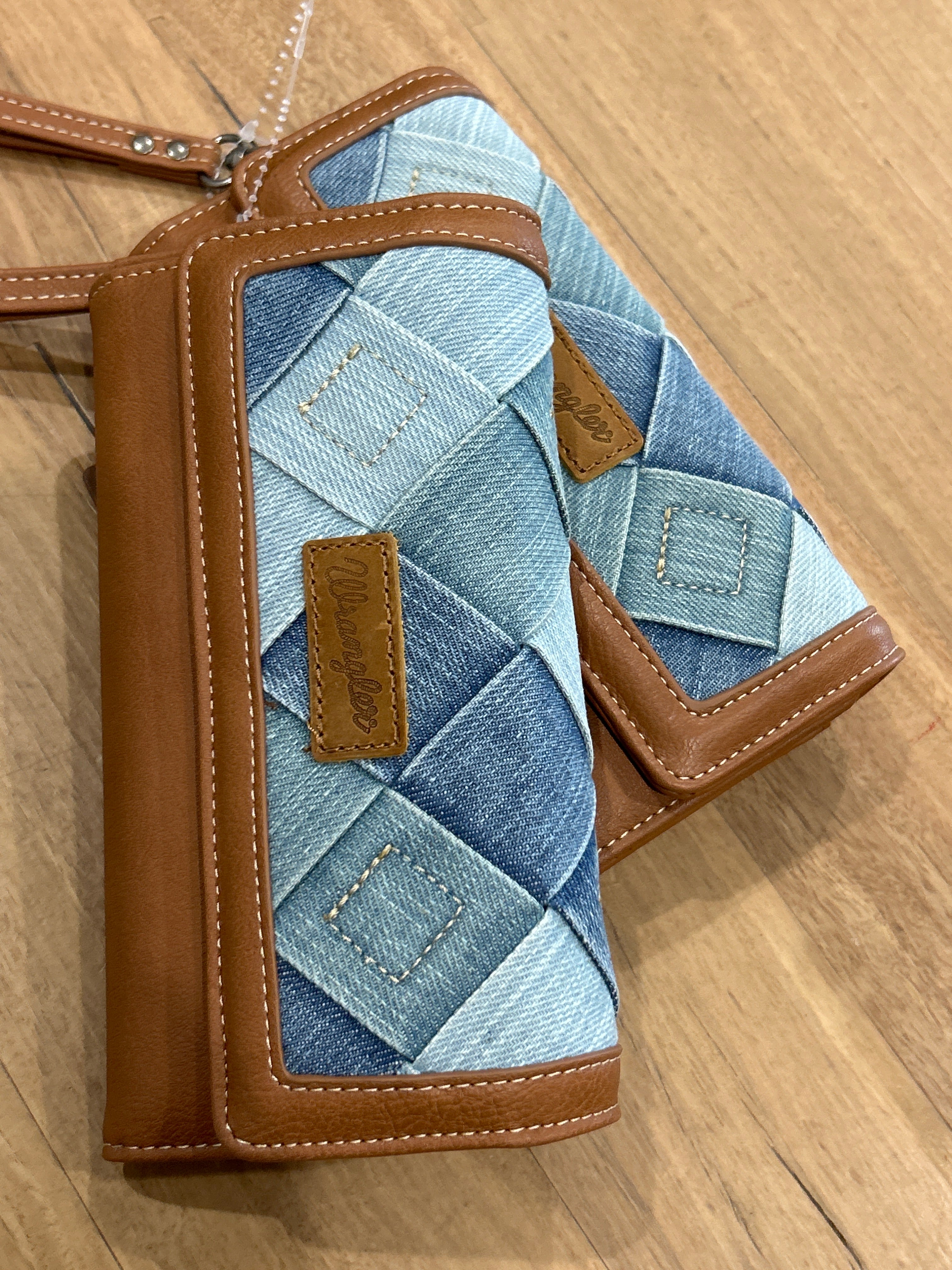 Wrangler - DENIM PATCHWORK WALLET – The Back Paddock 3311