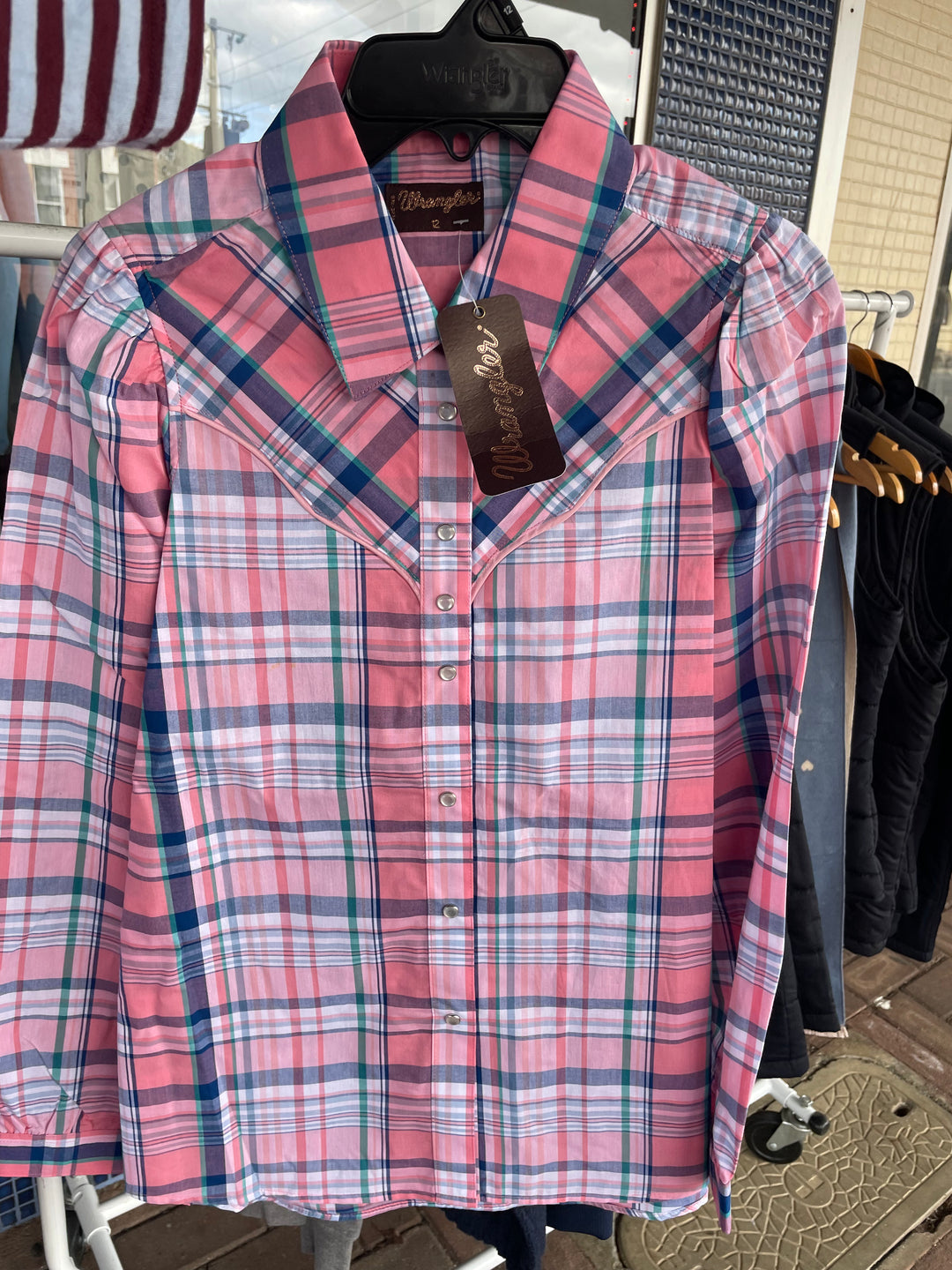 Wrangler - Women’s Kiara Check Western Long Sleeve Shirt S26