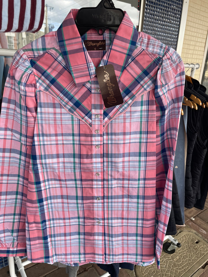 Wrangler - Women’s Kiara Check Western Long Sleeve Shirt S26