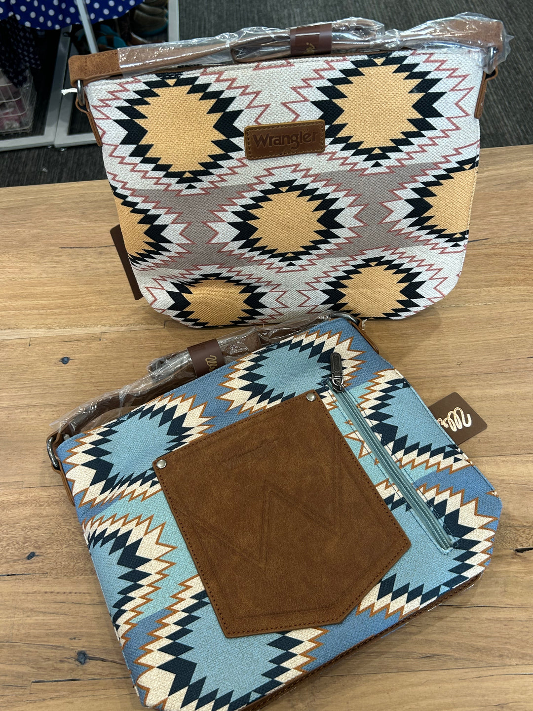 Wrangler - INEZ SHOULDER BAG