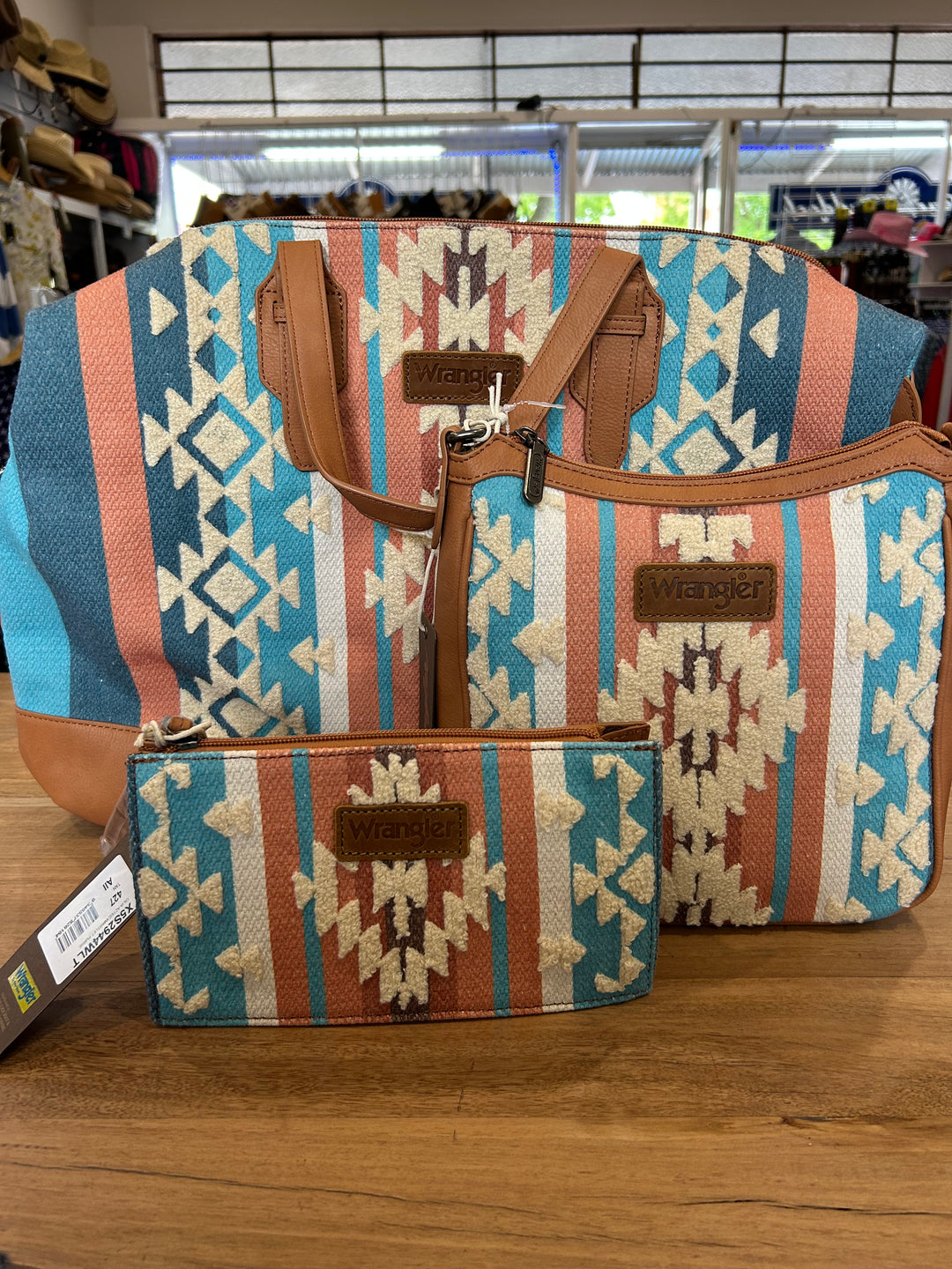 Wrangler - CILIA AZTEC CROSSBODY BAG