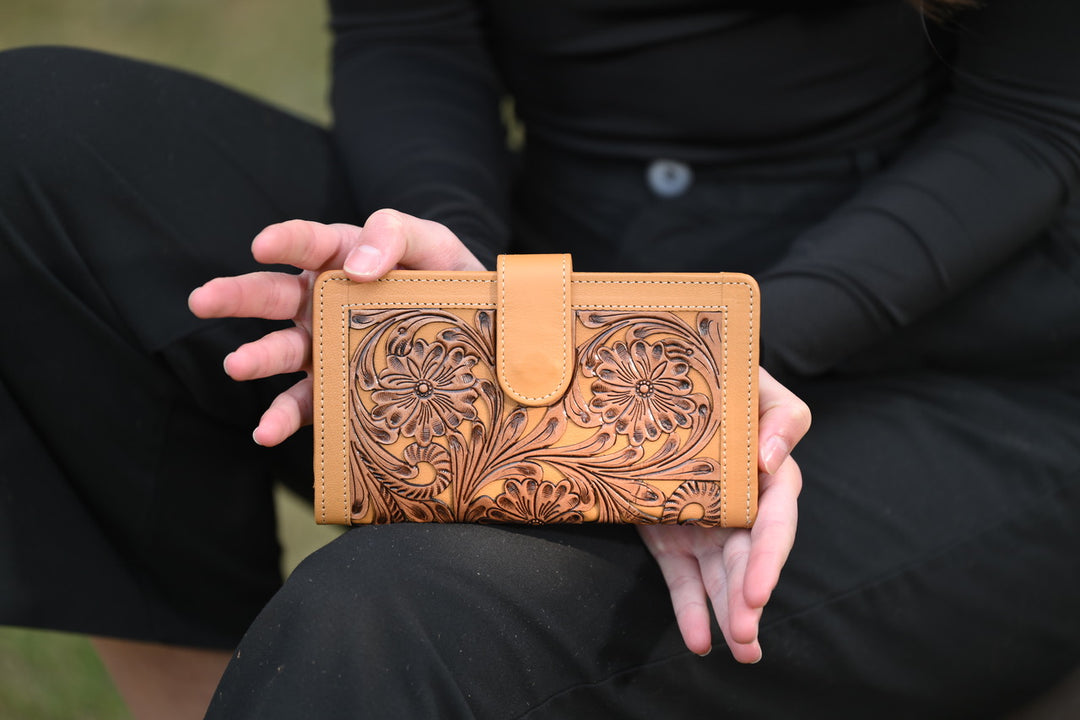 TDE - Tooling Leather Carved Clutch Wallet – TLW25