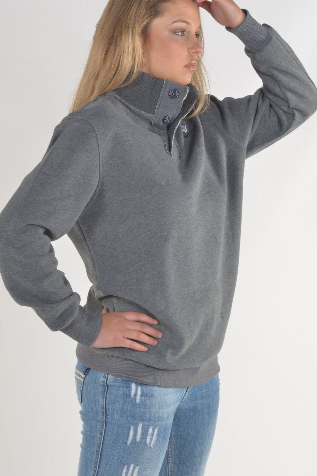 Bullrush - 3 Button Sweat in Grey