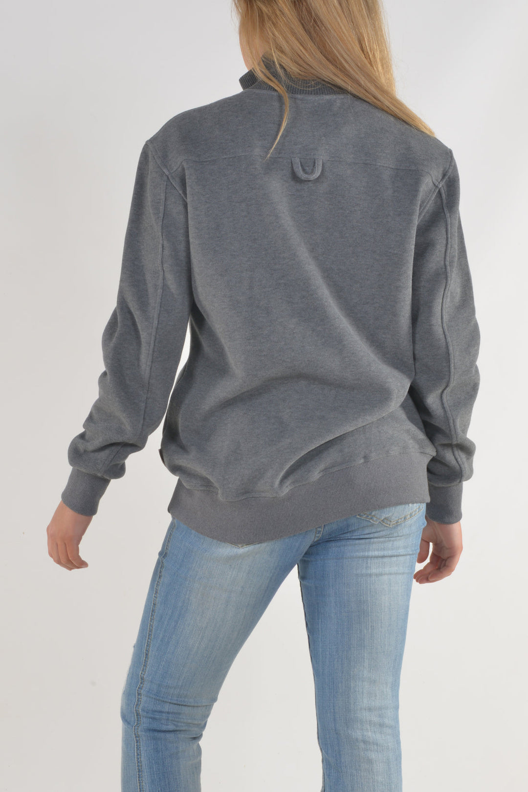 Bullrush - 3 Button Sweat in Grey