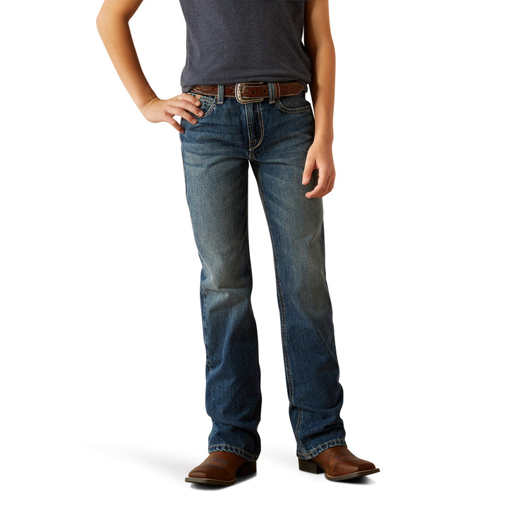 Ariat - Boys B4 Relaxed Kelvin Boot Cut Jeans in Dakota