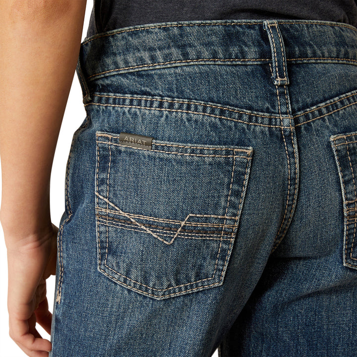 Ariat - Boys B4 Relaxed Kelvin Boot Cut Jeans in Dakota
