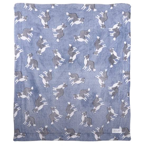 THOMAS COOK - DOG SNUGGLE RUG W26