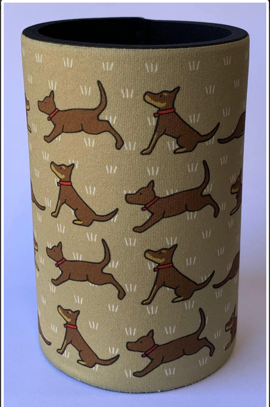 Red Tractor Designs - Stubby Holder in Red & Tan Kelpie